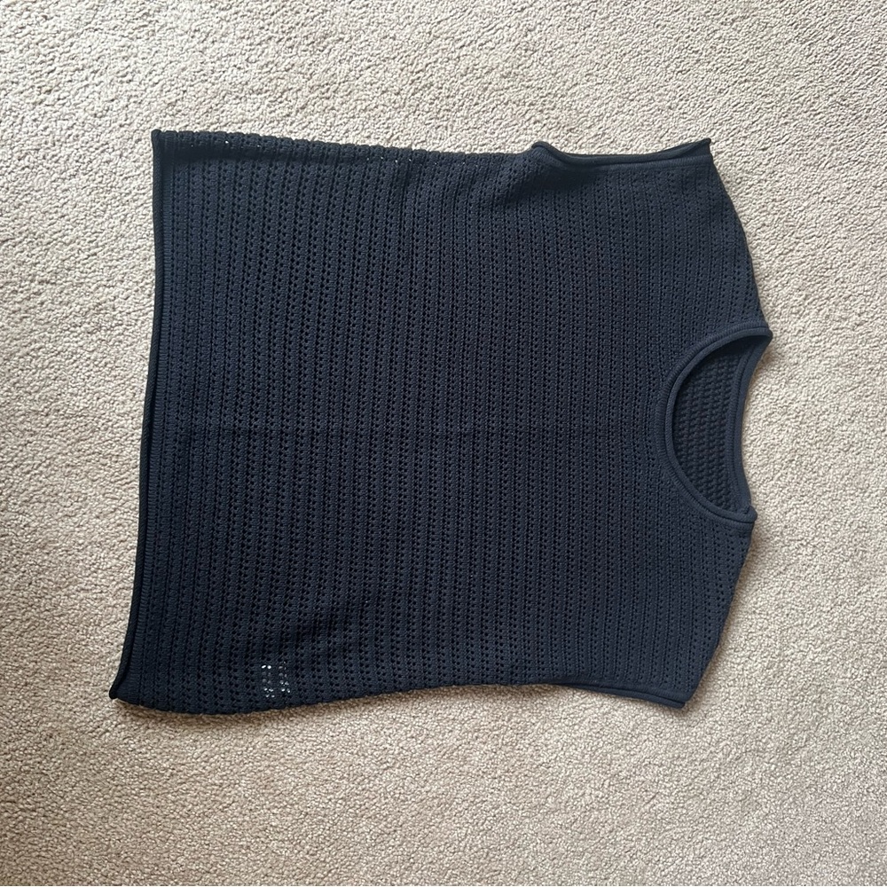 Black Knit Sleeveless Top